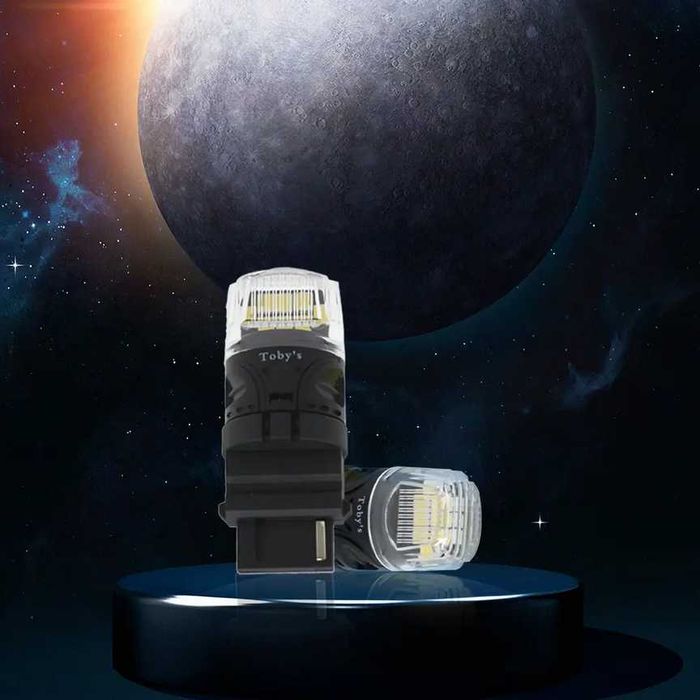 Комплект LED крушки T20, 21W, 16 SMD с една светлина.