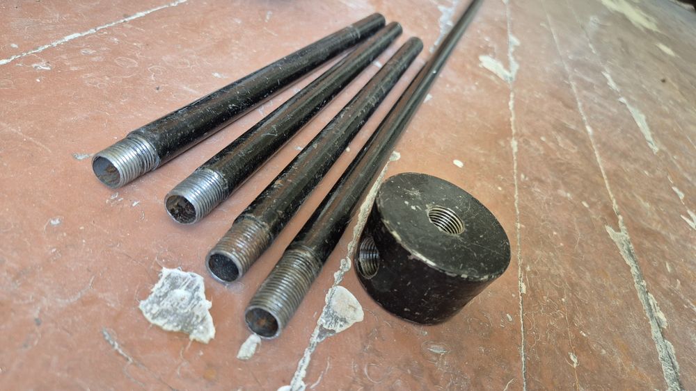 Продам фонари со стойками