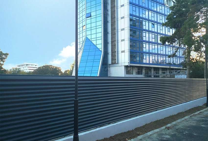 Garduri din panou stil jaluzele de diferite modele si dimensiuni