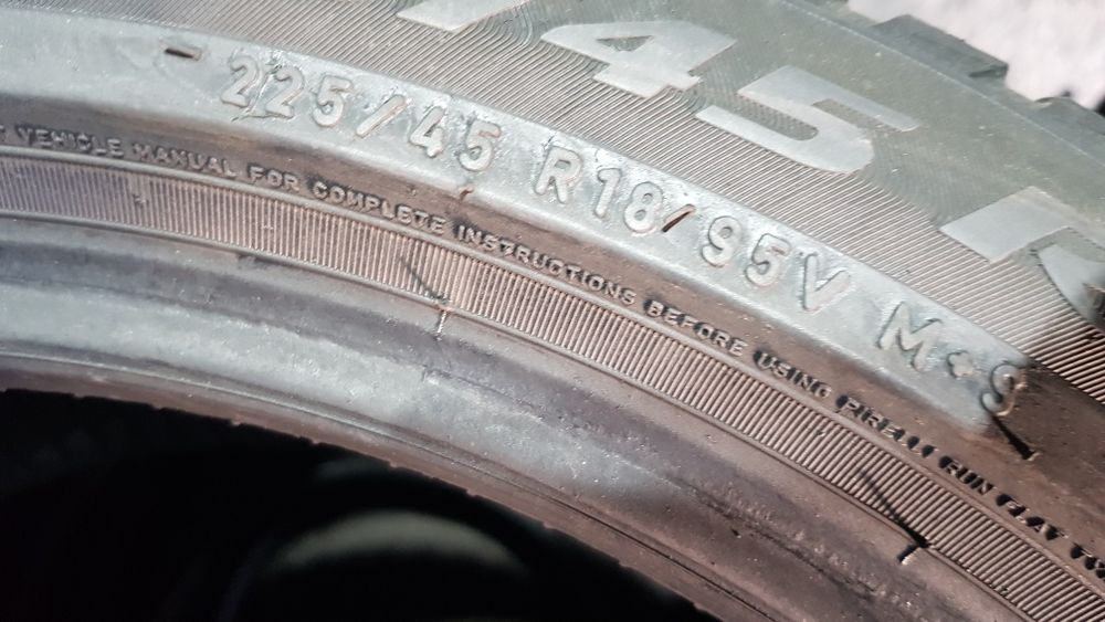 Anvelope 2x225 45 18 runflat pirelli iarnă dot  20 mm 5.2