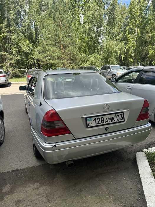 Мерседес бенс срочно продам