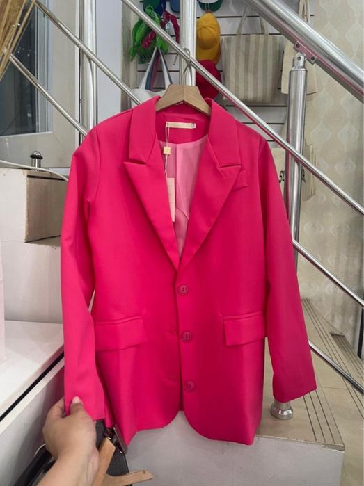 Костюм деловой розовый