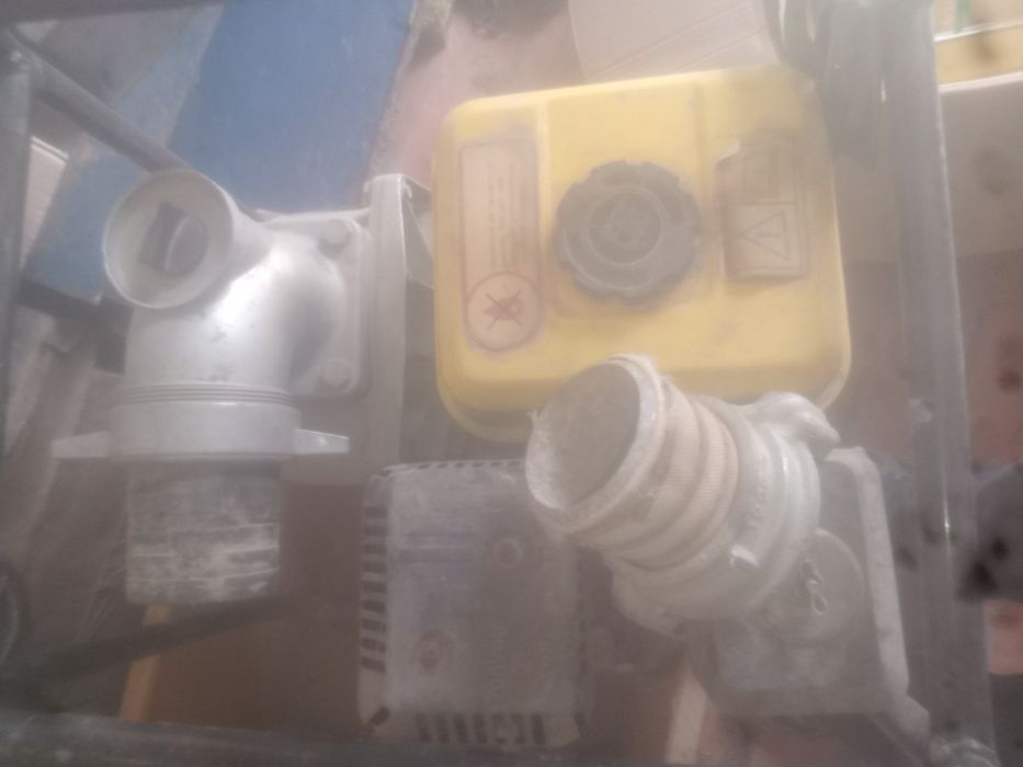 Насос бинзиновый