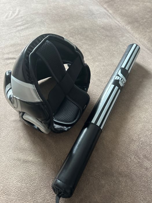 боксерский шлем с защитой