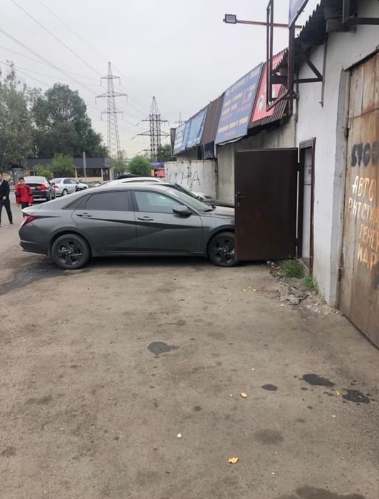 Сдам бокс с ямой