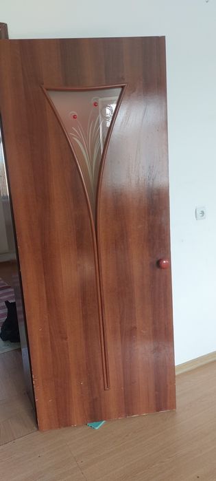 Есик сатылады 5000мын тг