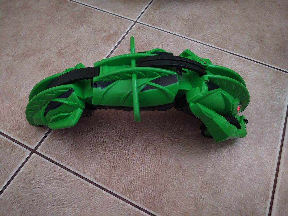 Vand TerraSect Rolling Reptile

Livrare în: Braşov