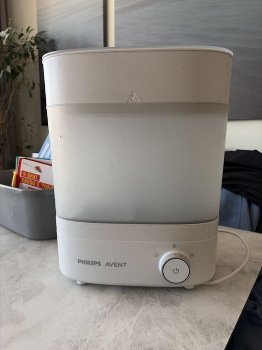 Philips Avent Електрически стерилизатор Premium с функция за изсушаване