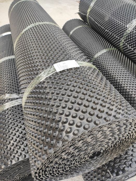 Дренажная мембрана  от 0.45мм до 0.8мм