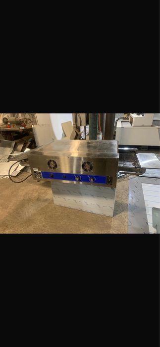 Проффесианольная печка для пиццы