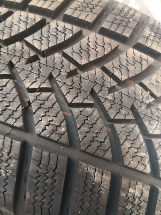 215 55 16 цола гуми като нови simperit