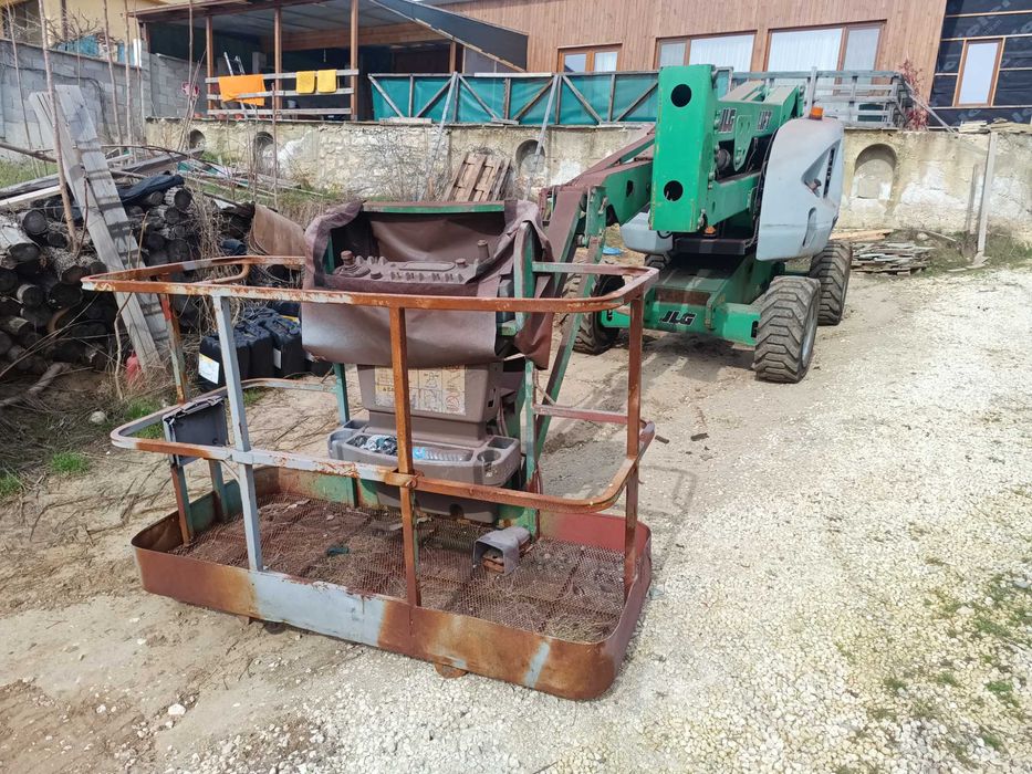 вишка: JLG 450AJ