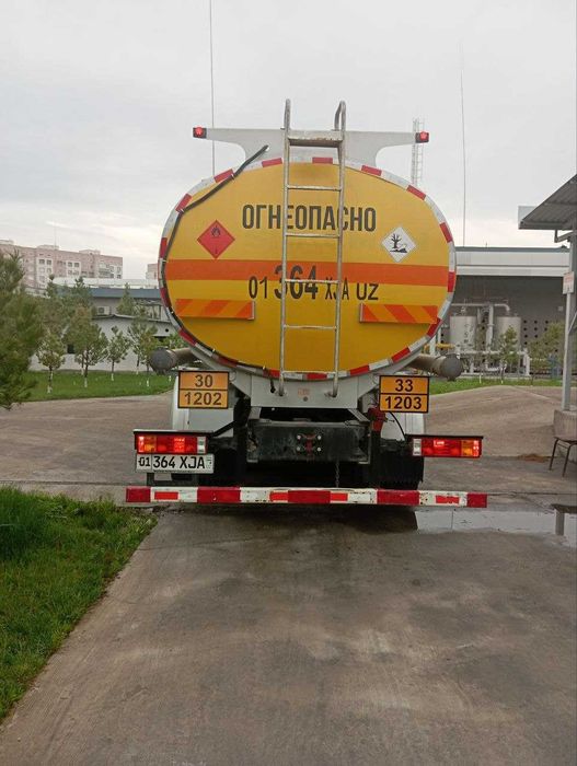продается Бензовоз