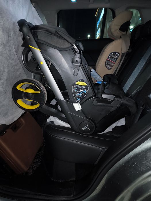 Продам автолюльку коляску