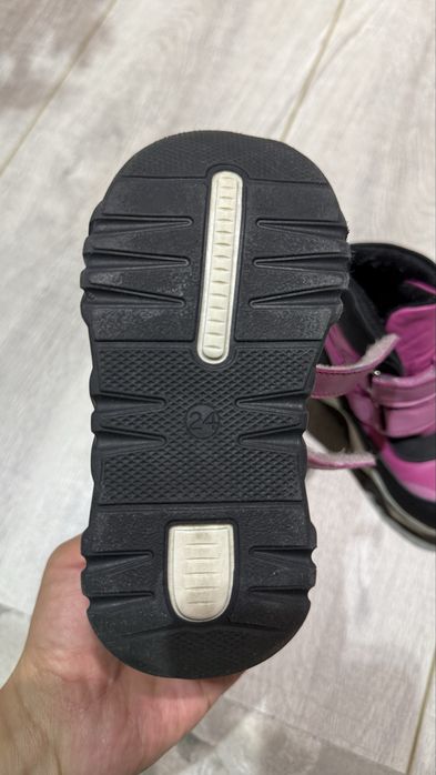 Сапожки Perlina 24 размер