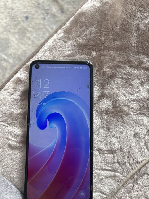 Продаю дешево оппо а96