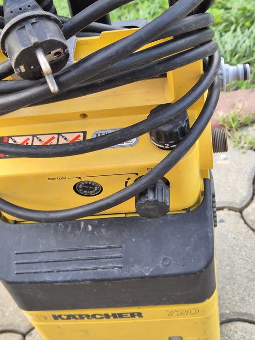 Aparat de spălat cu presiune karcher 720