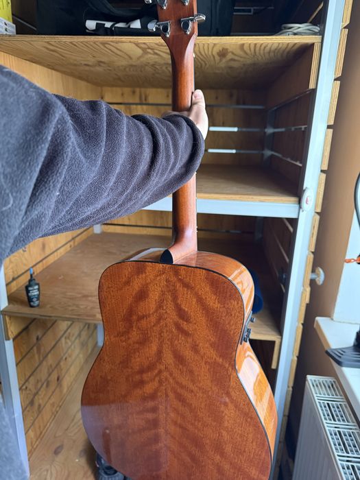 Гитара Yamaha FG800 + guitto GP005