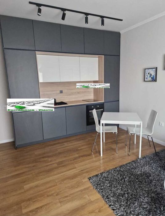 Дава се под наем Двустаен апартамент в Пловдив, Център - 66 кв.м за 484.5 € - Снимка #2