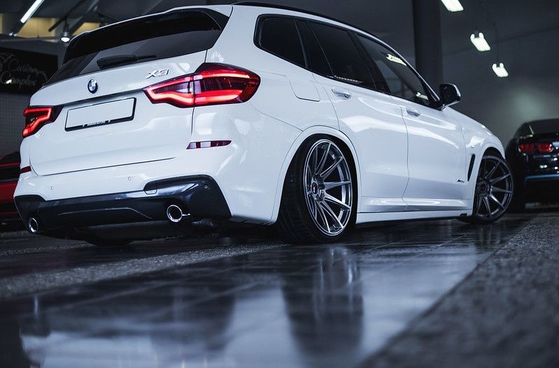 Jante foarte concave Japan Racing JR11 BMW / Audi / VW / Ford / Dodge