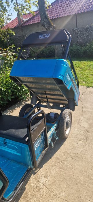 Vând scuter electric