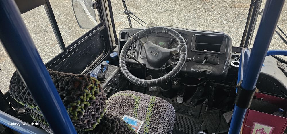 Hunday avtobus sotiladi