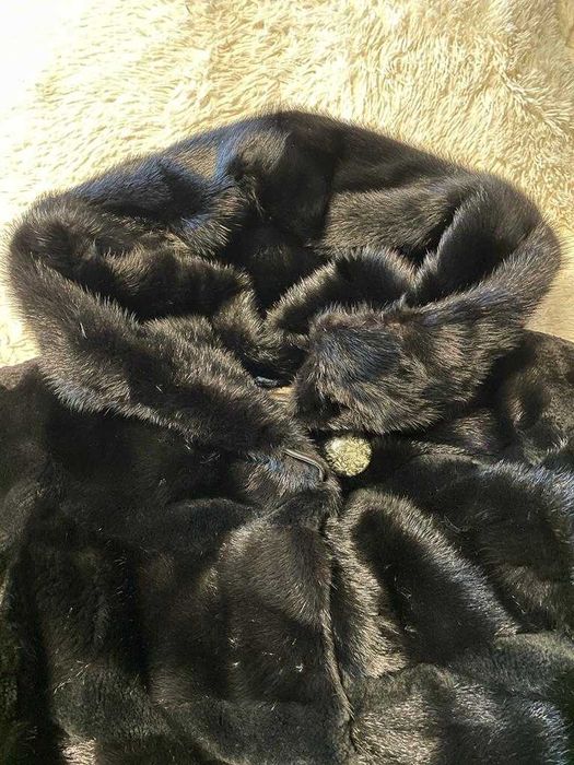 продам норковую шубку