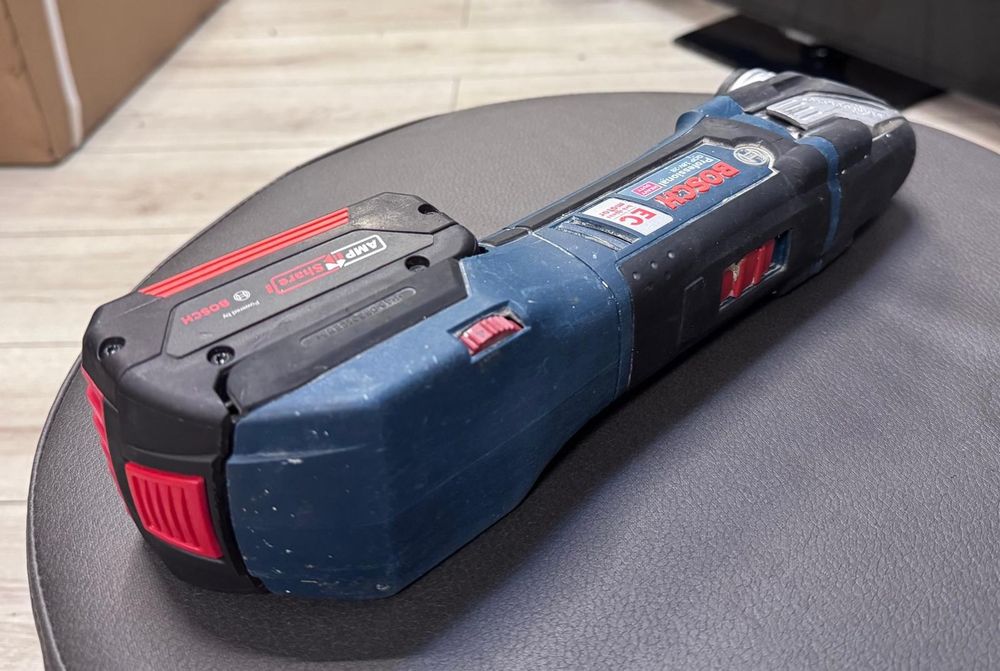 Amanet F28: Scula multifunctionala Bosch  GOP 18V-28