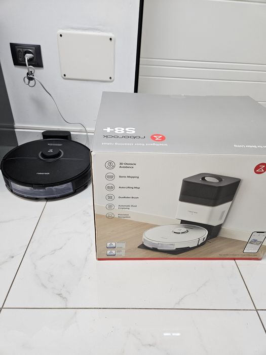 Roborock S8 aspirator robot NOU 50% REDUCERE