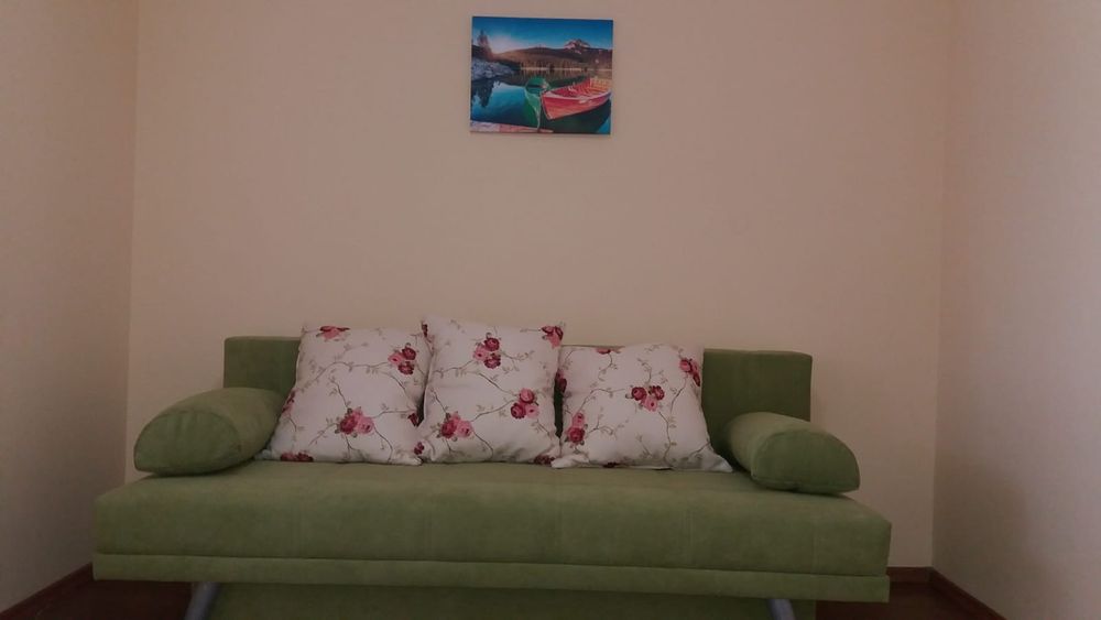 Închiriez garsoniera în bloc nou