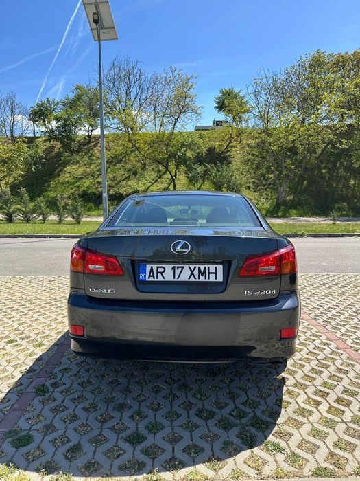Lexus IS 220d de vânzare