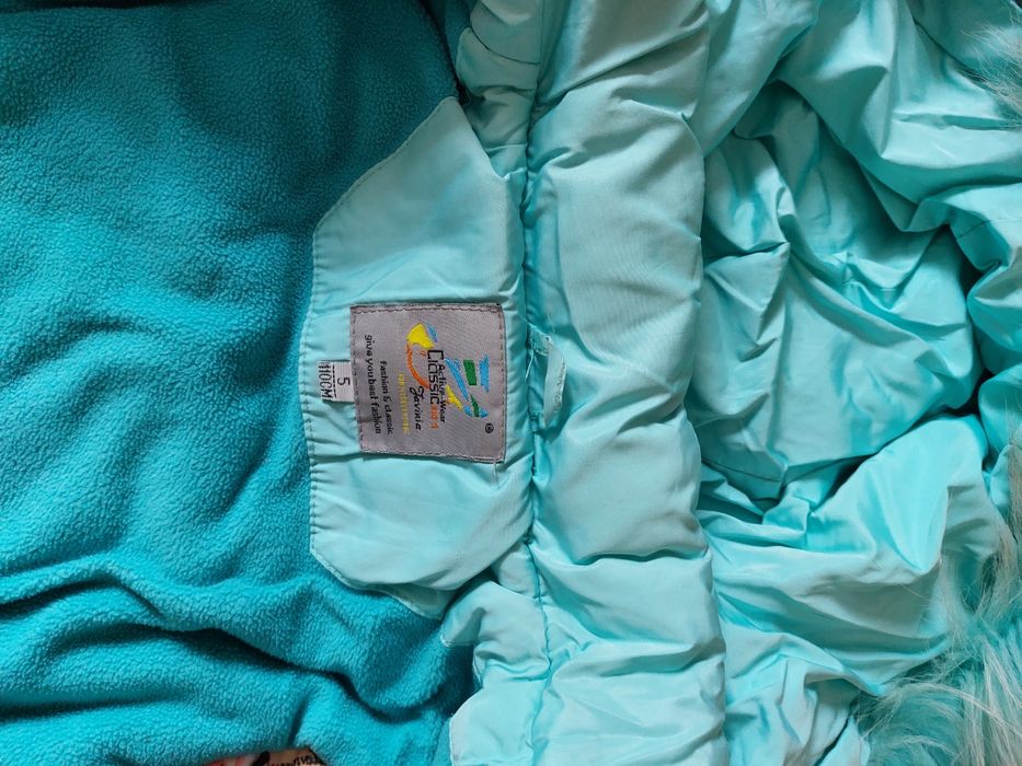 Куртки зимние для девочек 4000тг.