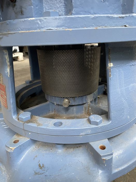 Вертикална водна помпа