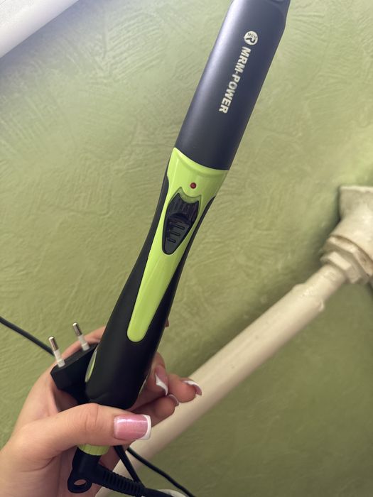 Плойка, гафре, выпрямитель для волос