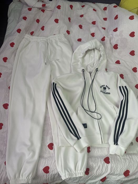 Костюмы хорошее качество