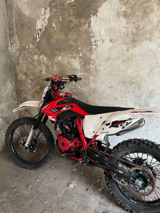 Продам Процида К1 300сс 175 fmm