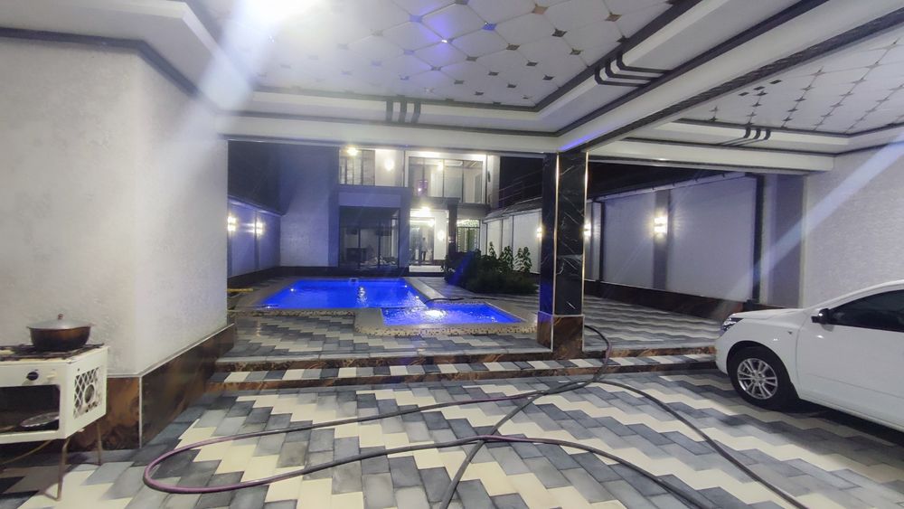 Oq toshda yangi qurilgan dacha arzon va tez sotiladi