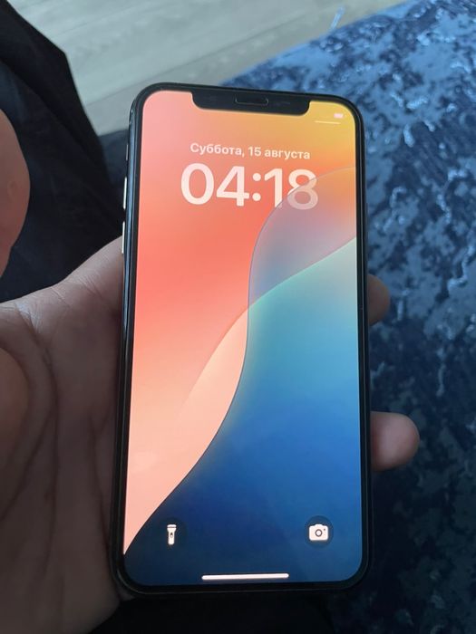 Продам айфон XS айфон