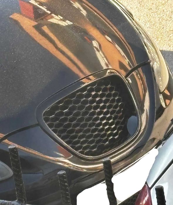 Grila Centrala Bara Fagure Seat Leon 1P, Altea, Toledo, Negru Lucios