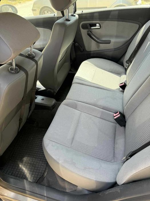 Seat Ibiza 2003 – 1.2 benzină