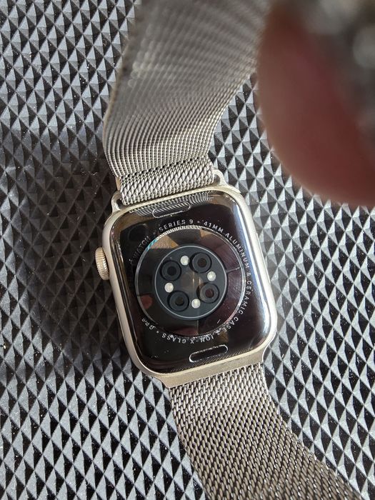 Apple watch series 9 41mm ЗАКЛЮЧЕН С ICLOUD