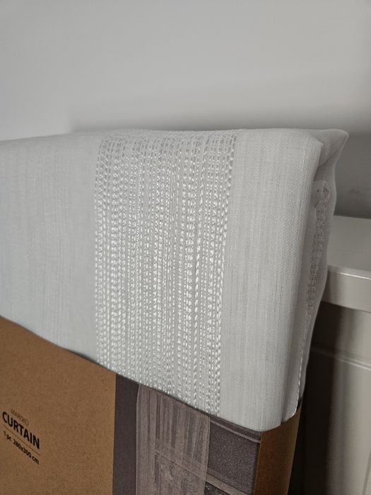 Perdea JYSK Marisko Curtain 280x300 cm  100 lei 1 buc, 150 2 buc