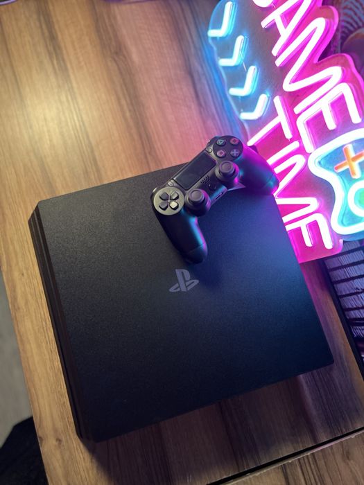 Прошитая Sony PlayStation 4 Pro с играми