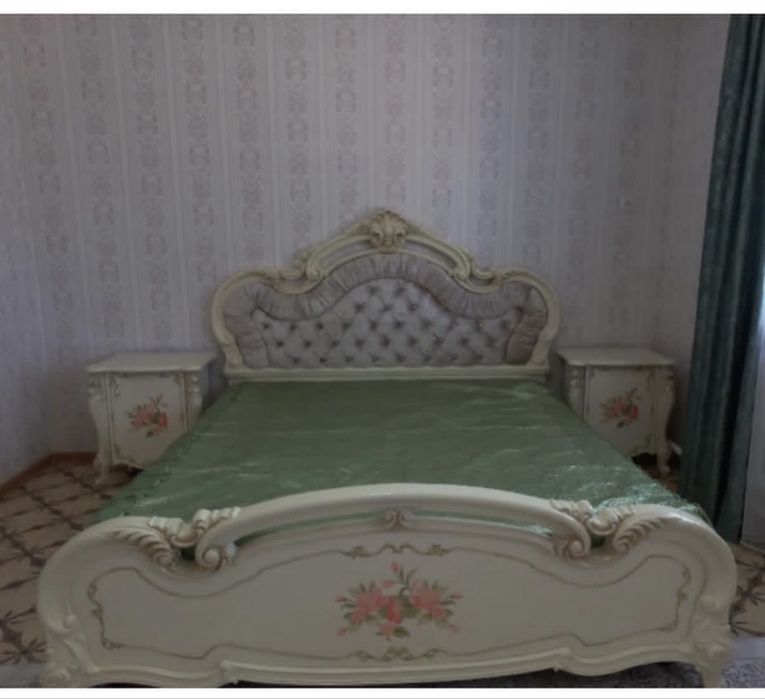 продается спальный диван