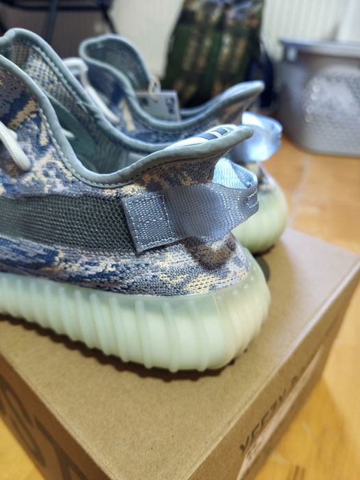 Yeezy boost 350 v2 Blue