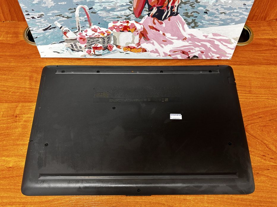 Ноутбук HP 250 G7