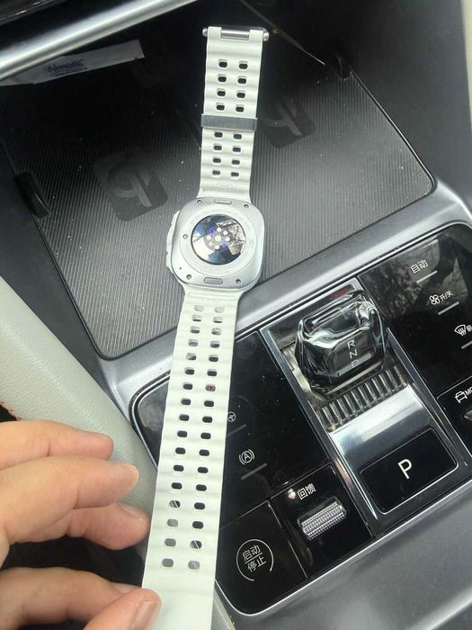 Samsung Galaxy Watch Ultra Titanium White Edition 47 mm SM-L705F