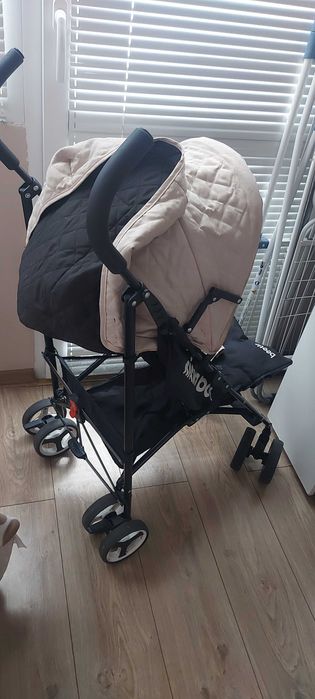 лятна количка - компактна