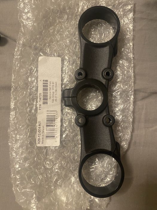 Vand aceste puese de bicicleta