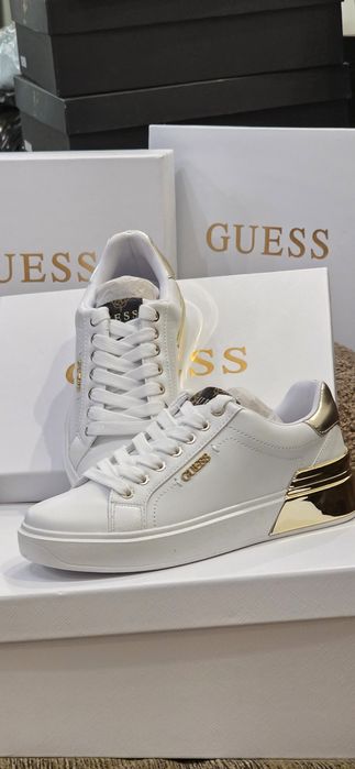 Guess Нови сникърси различни размери